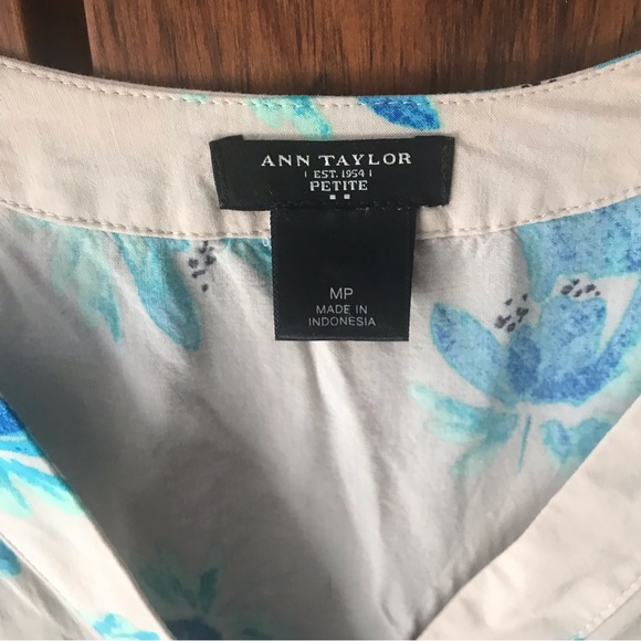 Ann Taylor Ladies’ Blouse Size MP - Picture 4 of 5